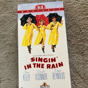 MGM Musicals Singin' in the Rain VHS, Gene Kelly Debbie Reynolds